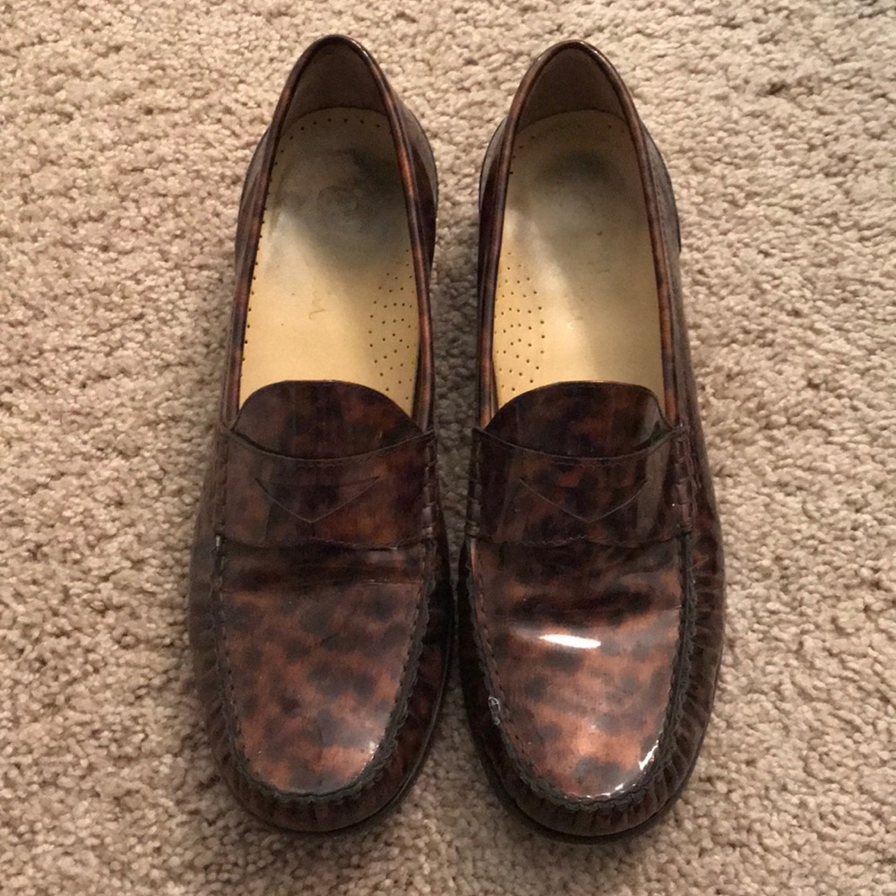 Must go this weekend: Cole Haan Nike Air loafers